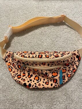 Disney Get it Creations Mickey Leopard Animal Kingdom Belt Bag Fanny Pack